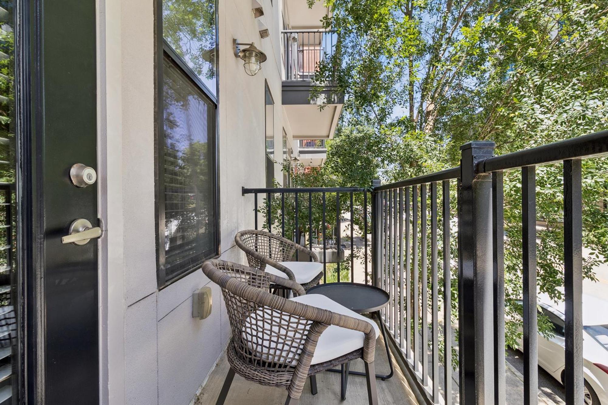 Kasa At Artisan Music Row Apartment